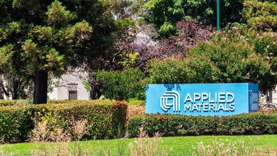 Are Wall Street Analysts Predicting Applied Materials Stock Will Climb or Sink?